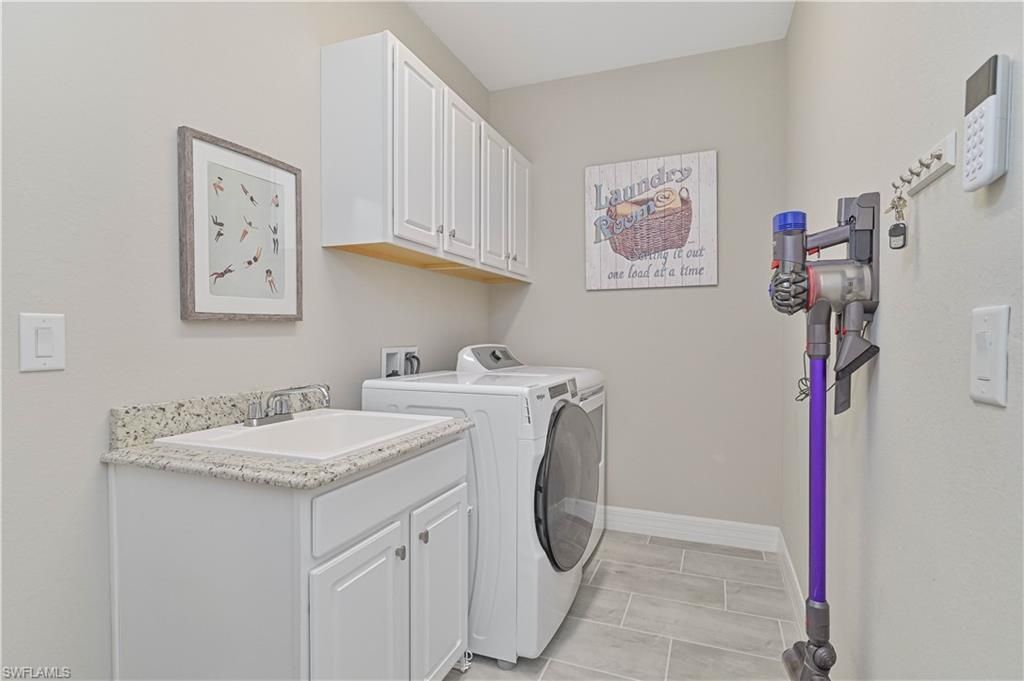 19553 The Place Blvd, Estero, FL 33928 Photo