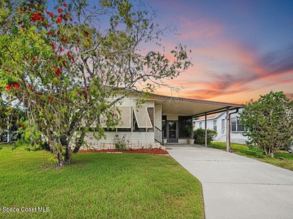 924 Dogwood Drive, Barefoot Bay, FL 32976