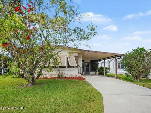 924 Dogwood Drive, Barefoot Bay, FL 32976