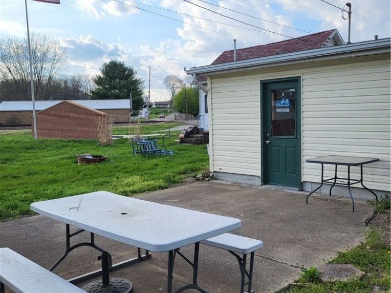 613 Marquand Avenue, Conesville, OH 43811 Photo 21