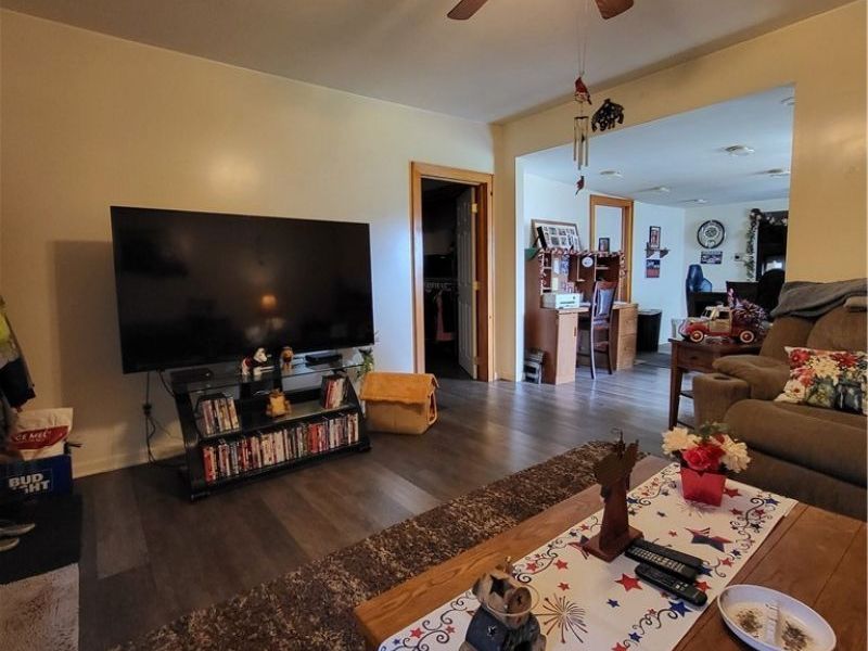 613 Marquand Avenue, Conesville, OH 43811 Photo 7