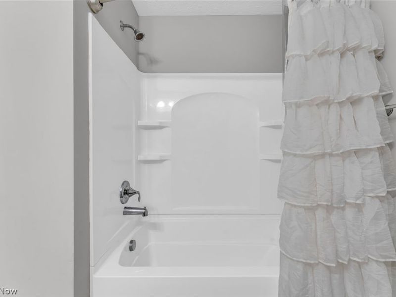 3981 Rossi Way, Lorain, OH 44053 Photo 22