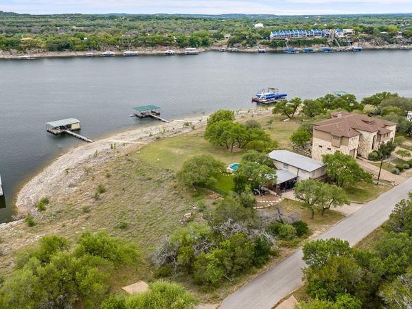 21909 Mockingbird ST, Lago Vista, TX 78645