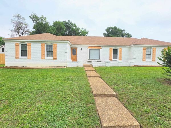 4264 TIMBER RISE DR, Memphis, TN 38125