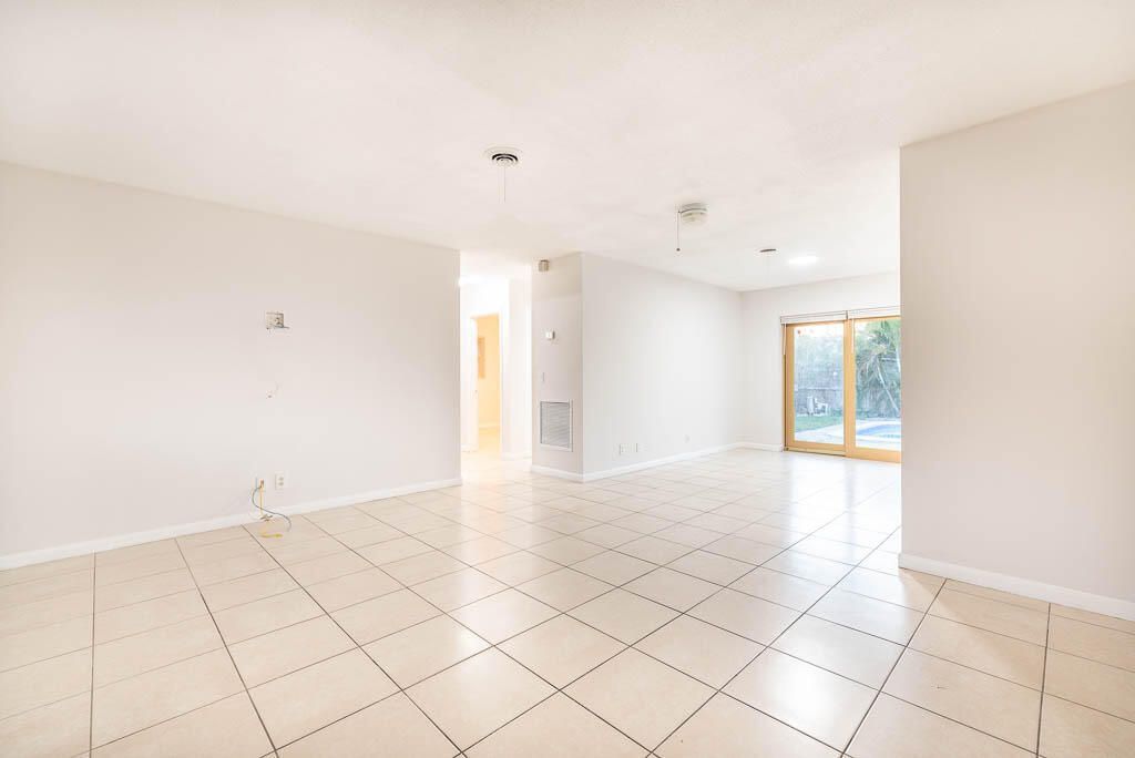 1302 S Congress Avenue, Delray Beach, FL 33445 Photo