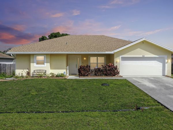 719 SW Andrew Road, Port St. Lucie, FL 34953