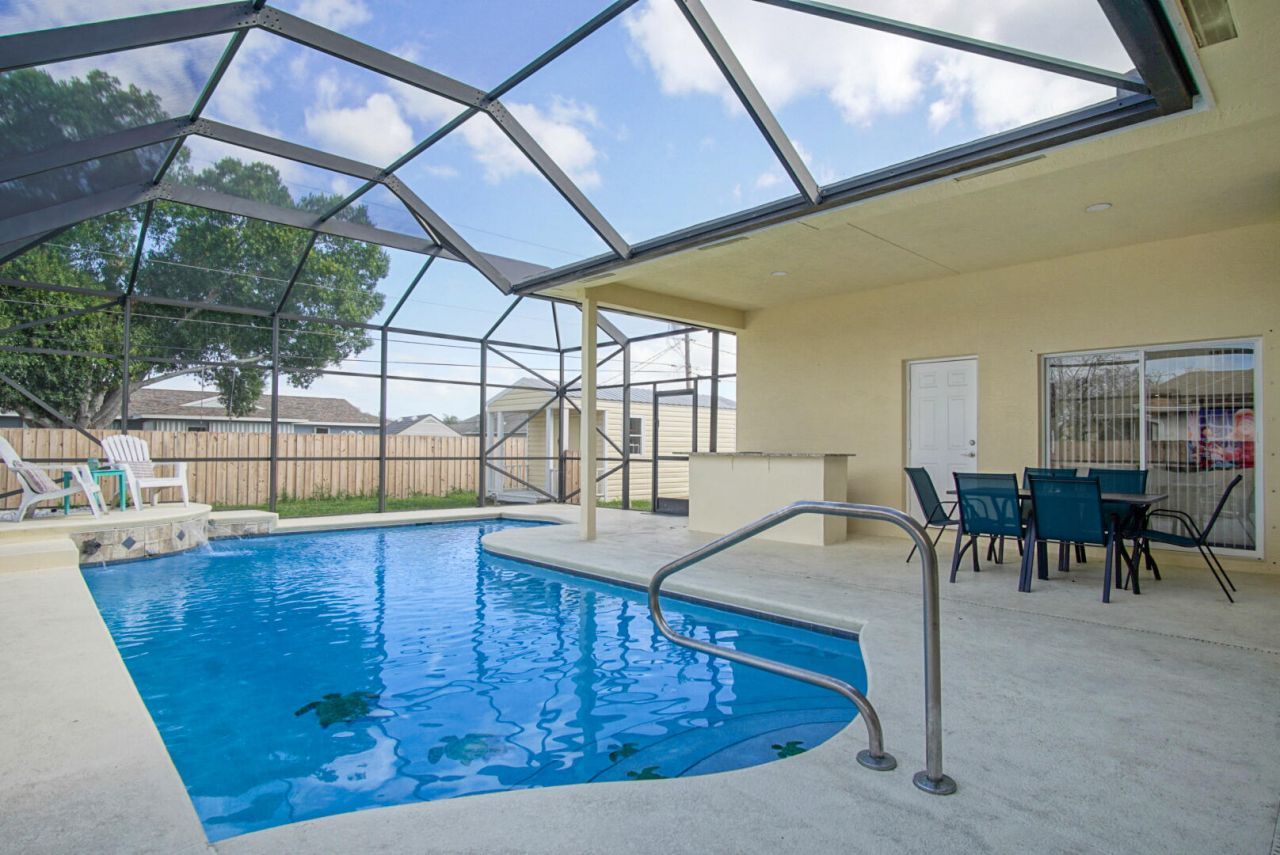 719 SW Andrew Road, Port Saint Lucie, FL 34953 Photo