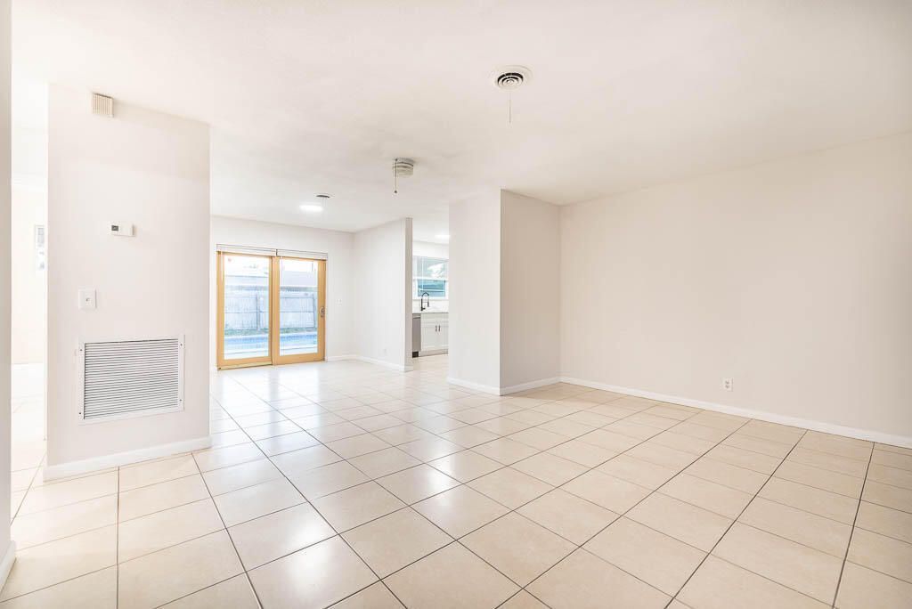 1302 S Congress Avenue, Delray Beach, FL 33445 Photo