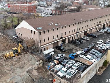 241 Ledyard , Unit B7, Hartford, CT 06114