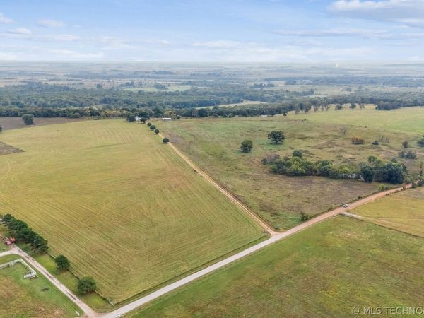 S 4440 Road , Vinita, OK 74301