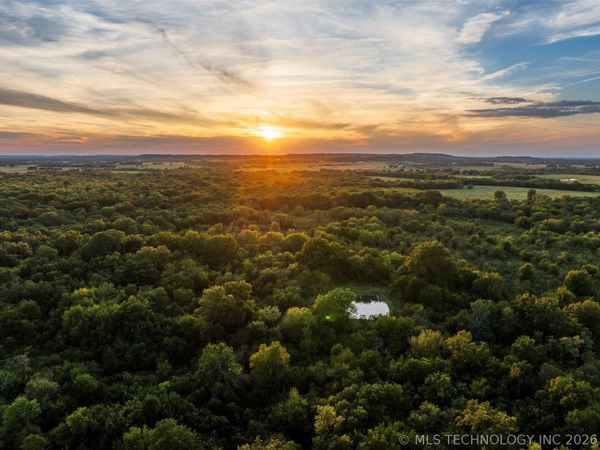 146 E 1010 , Council Hill, OK 74428