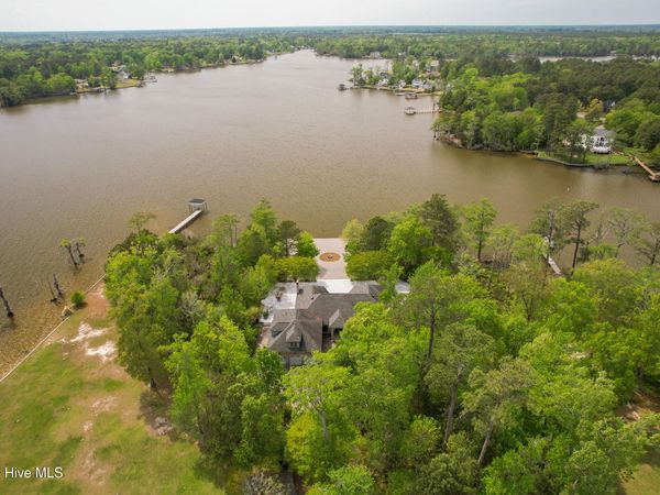 211 Beech Point Boulevard, Hertford, NC 27944