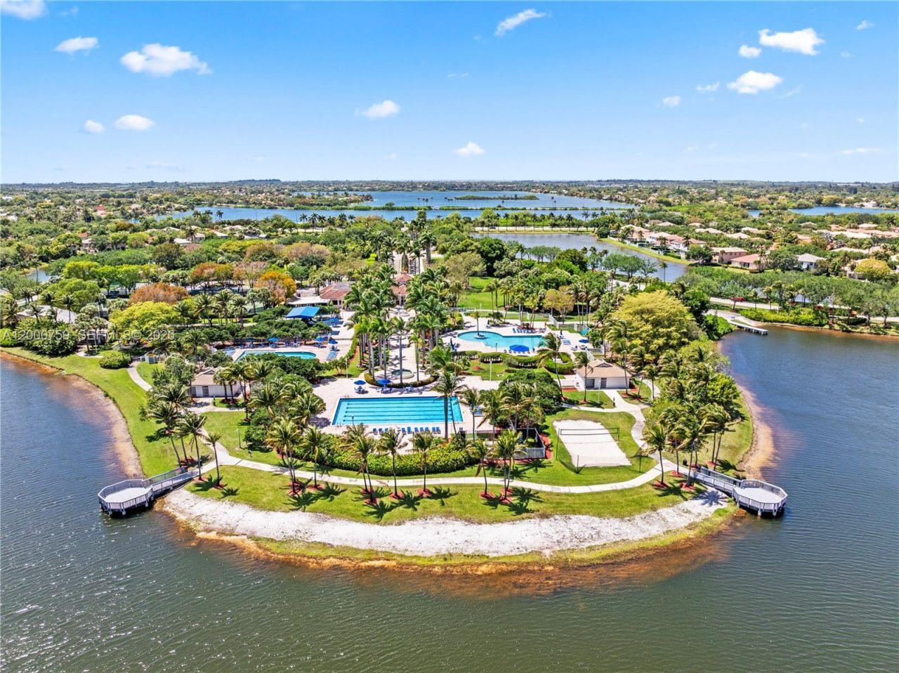 1077 NW 170th Ave, Pembroke Pines, FL 33028 Photo