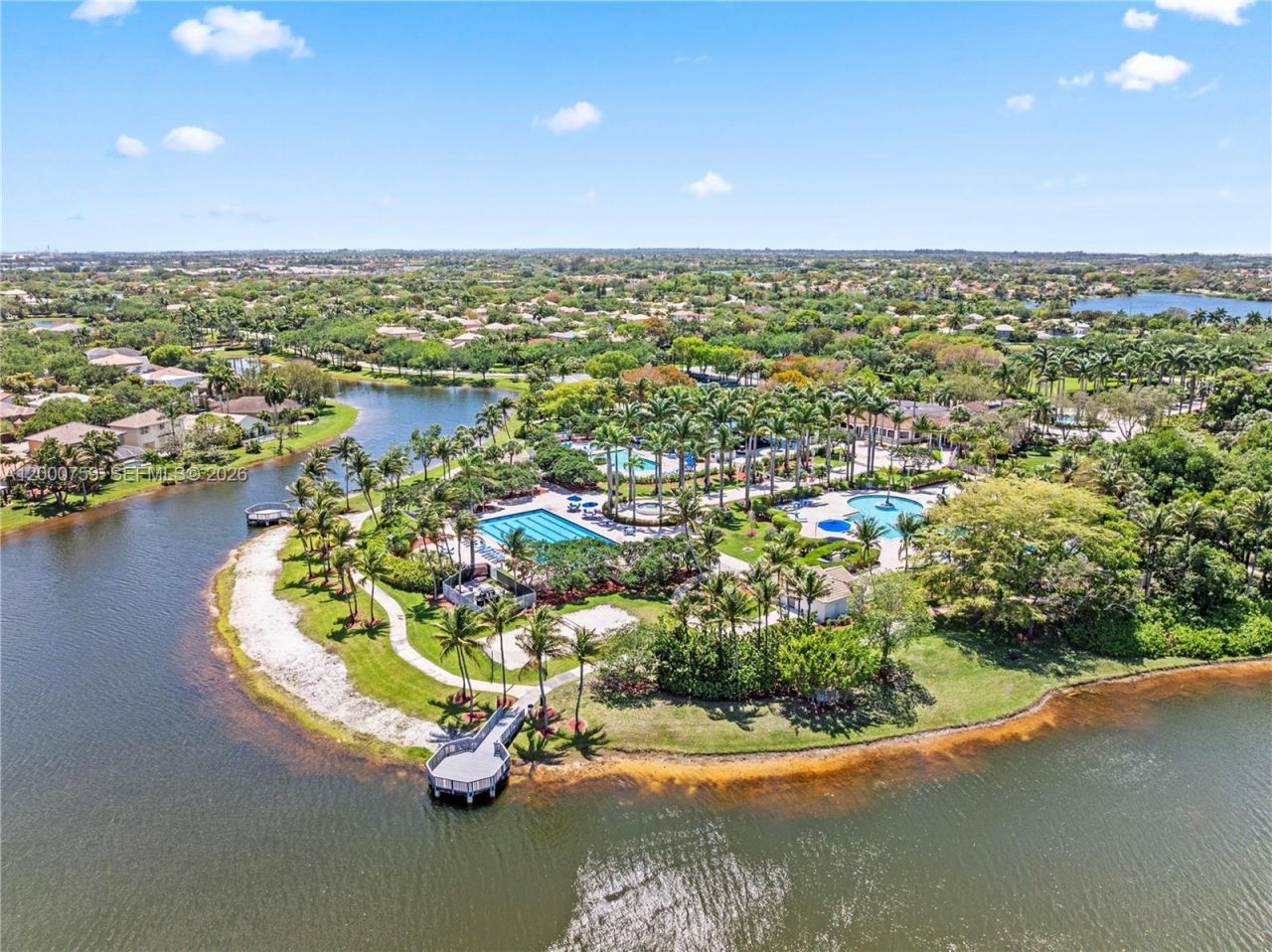 1077 NW 170th Ave, Pembroke Pines, FL 33028 Photo