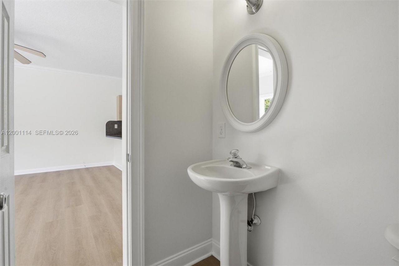 13474 SW 124th Ave Rd, Miami, FL 33186 Photo