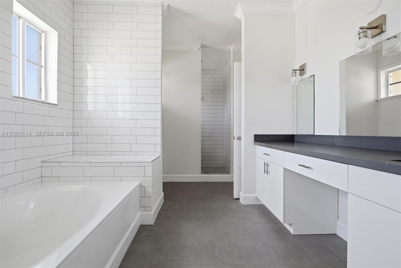 13474 SW 124th Ave Rd, Miami, FL 33186 Photo