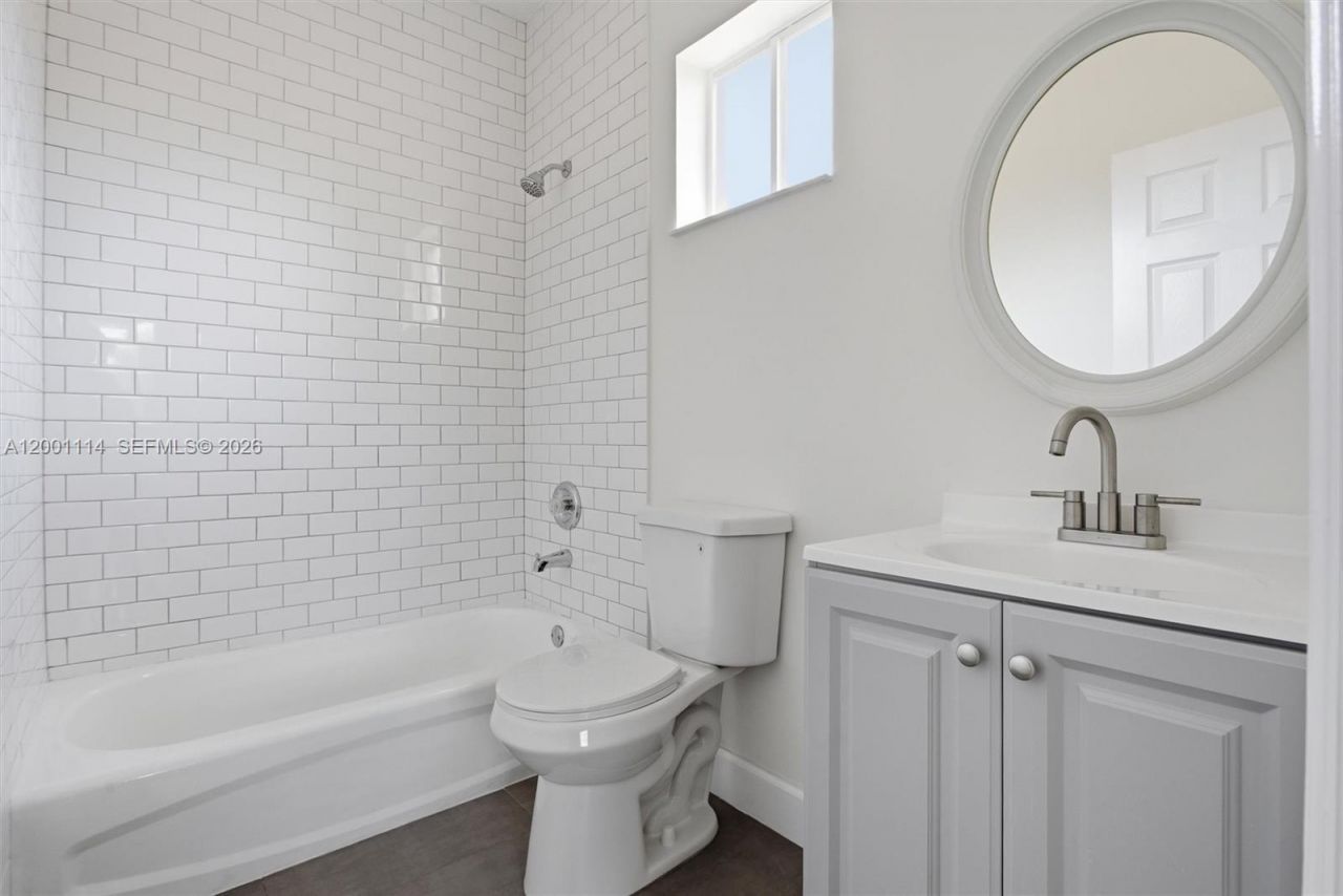 13474 SW 124th Ave Rd, Miami, FL 33186 Photo