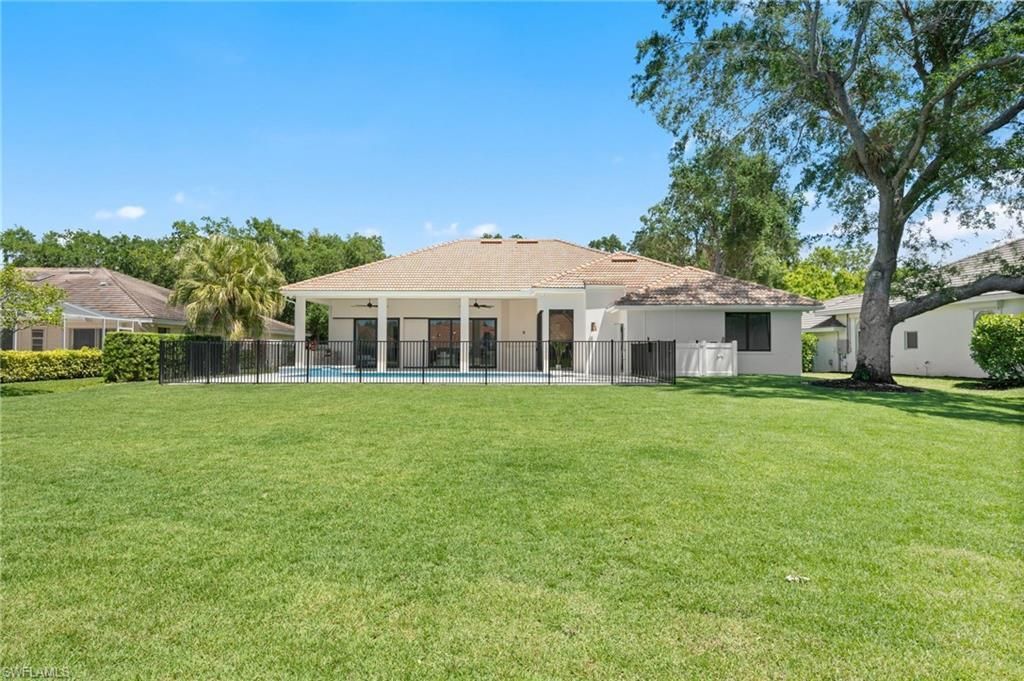 207 Monterey Dr, Naples, FL 34119 Photo