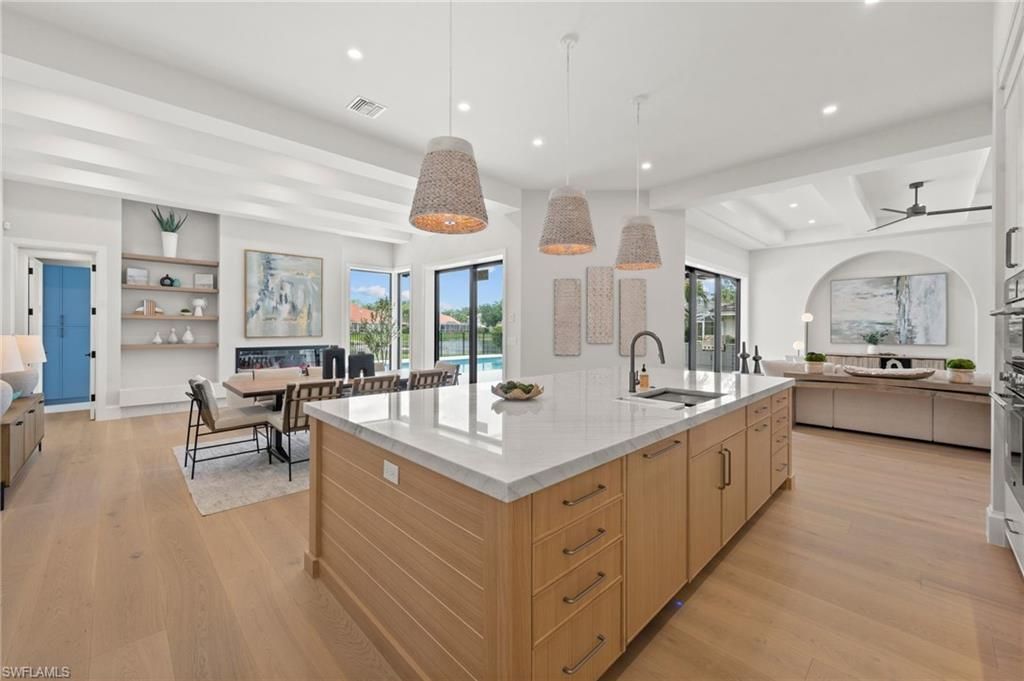 207 Monterey Dr, Naples, FL 34119 Photo