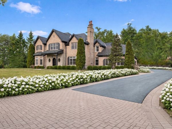 950 Gage Lane , Lake Forest, IL 60045