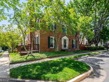 6571 BERMUDA GREEN COURT, ALEXANDRIA, VA 22312