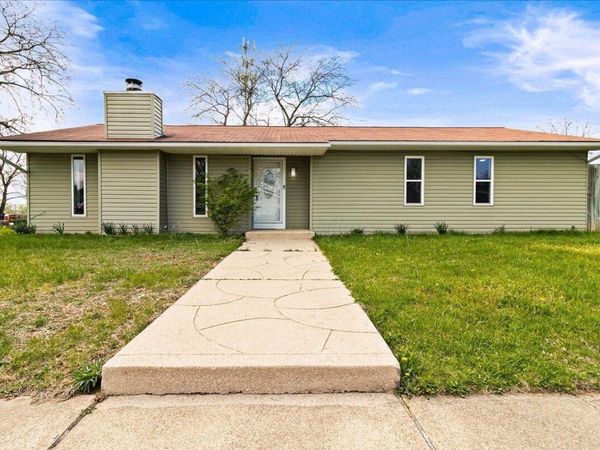 7976 Goldsmith Drive, Reynoldsburg, OH 43068