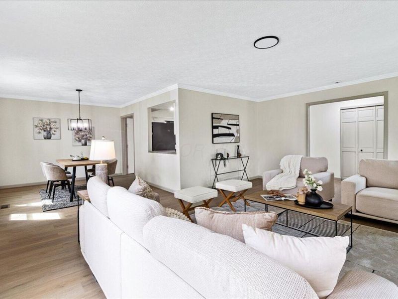 7976 Goldsmith Drive, Reynoldsburg, OH 43068 Photo 5