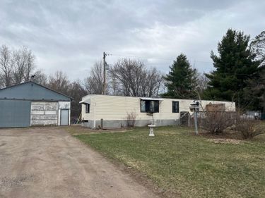 2857 405th Avenue NE, Braham, MN 55006
