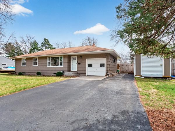 8017 66th Avenue N, Brooklyn Park, MN 55428