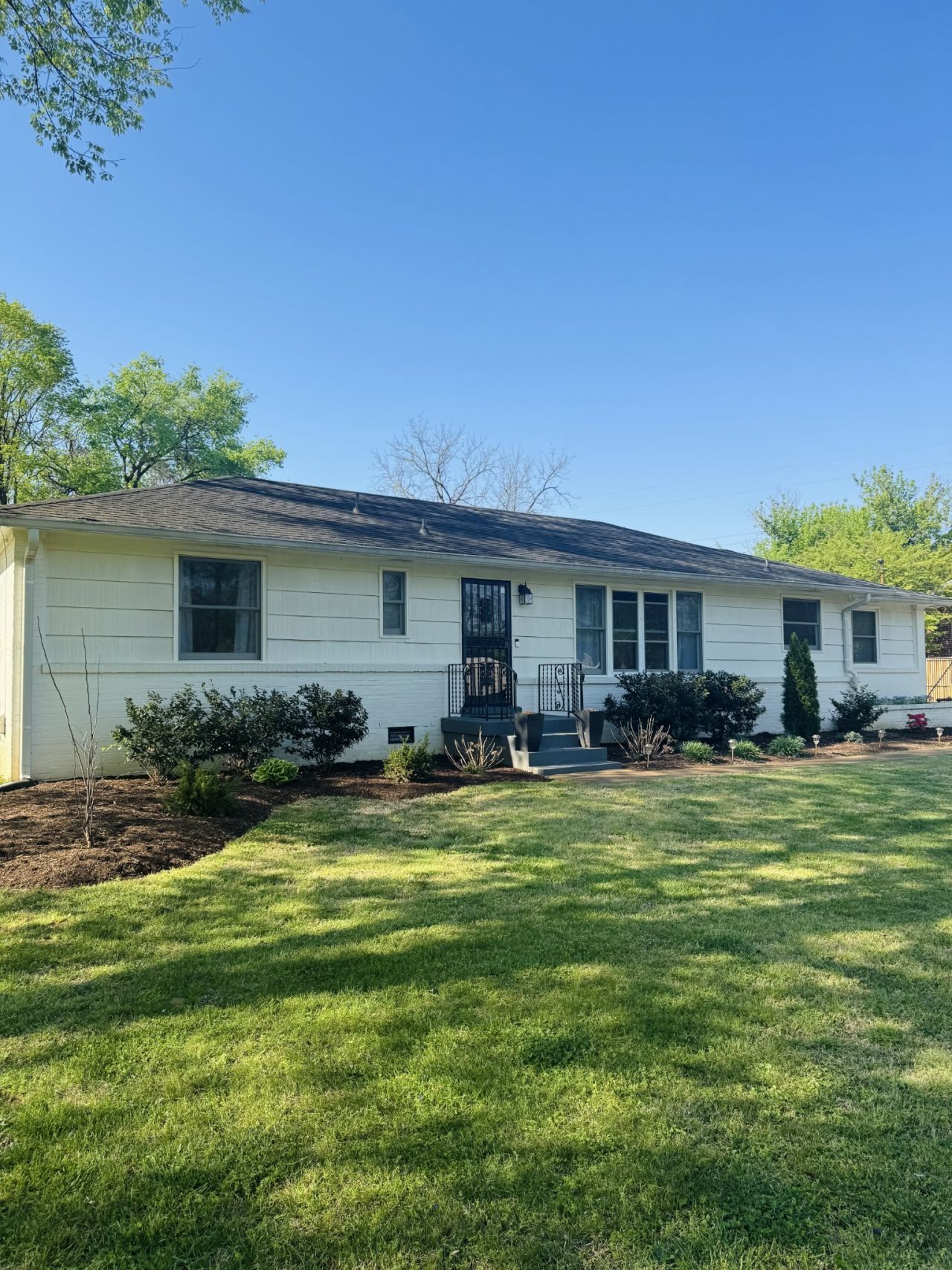 347 Blackman Rd, Nashville, TN 37211 Main Photo