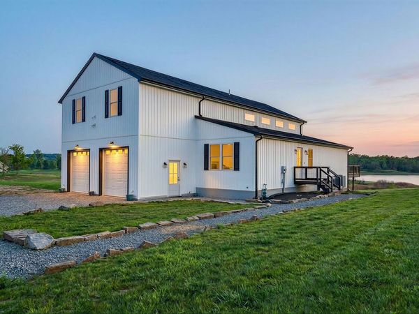 702 Starlight Rd , McMinnville, TN 37110