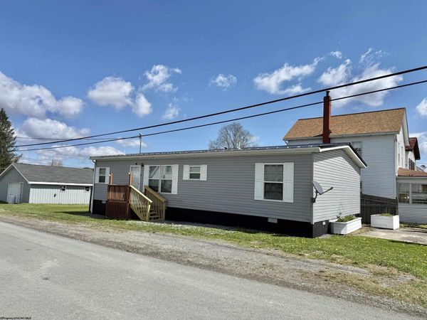 218 Third Street, Davis, WV 26260