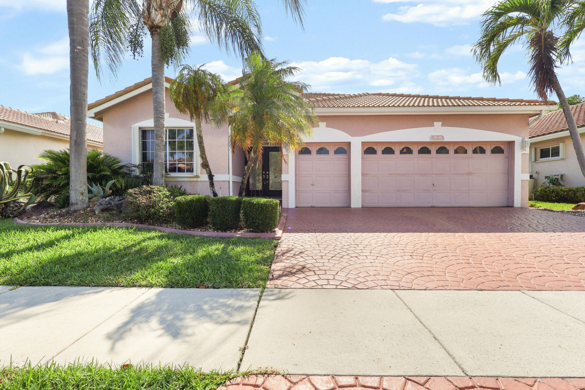 7835 NW 78th Avenue, Tamarac, FL 33321 Photo