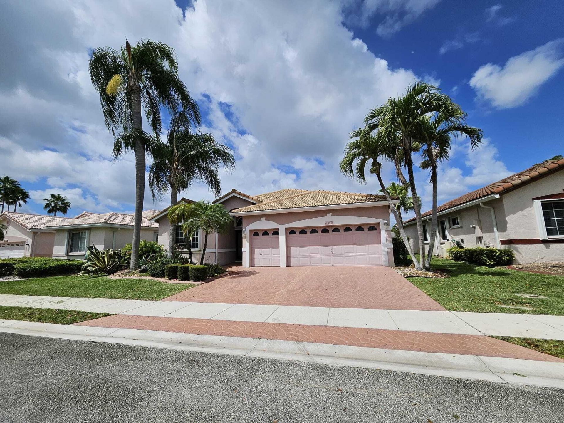 7835 NW 78th Avenue, Tamarac, FL 33321 Photo