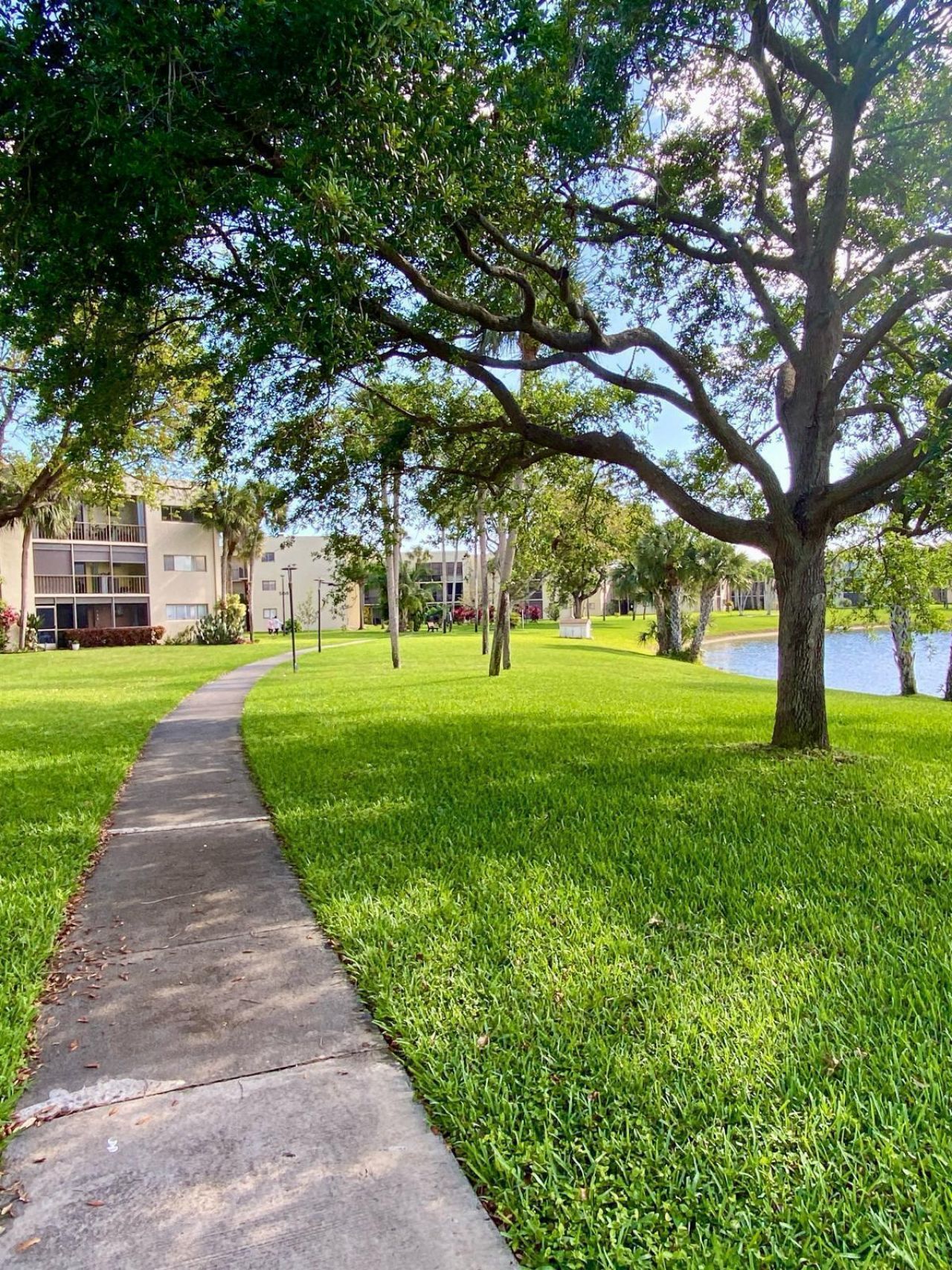 5160 Las Verdes Circle, Unit 222, Delray Beach, FL 33484 Photo