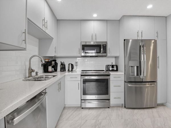 7563 Glendevon Lane, Unit 1306, Delray Beach, FL 33446