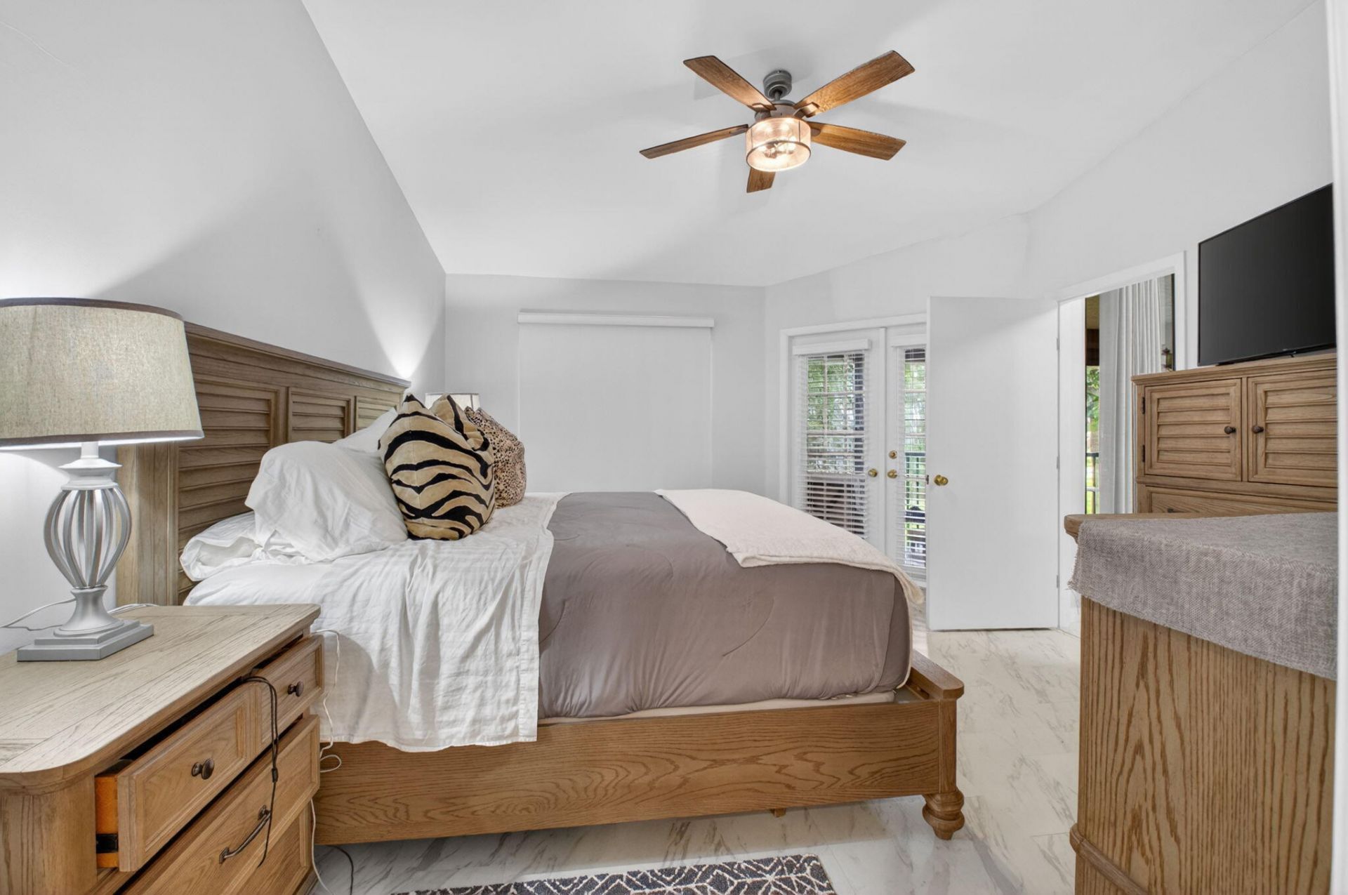 7563 Glendevon Lane, Unit 1306, Delray Beach, FL 33446 Photo