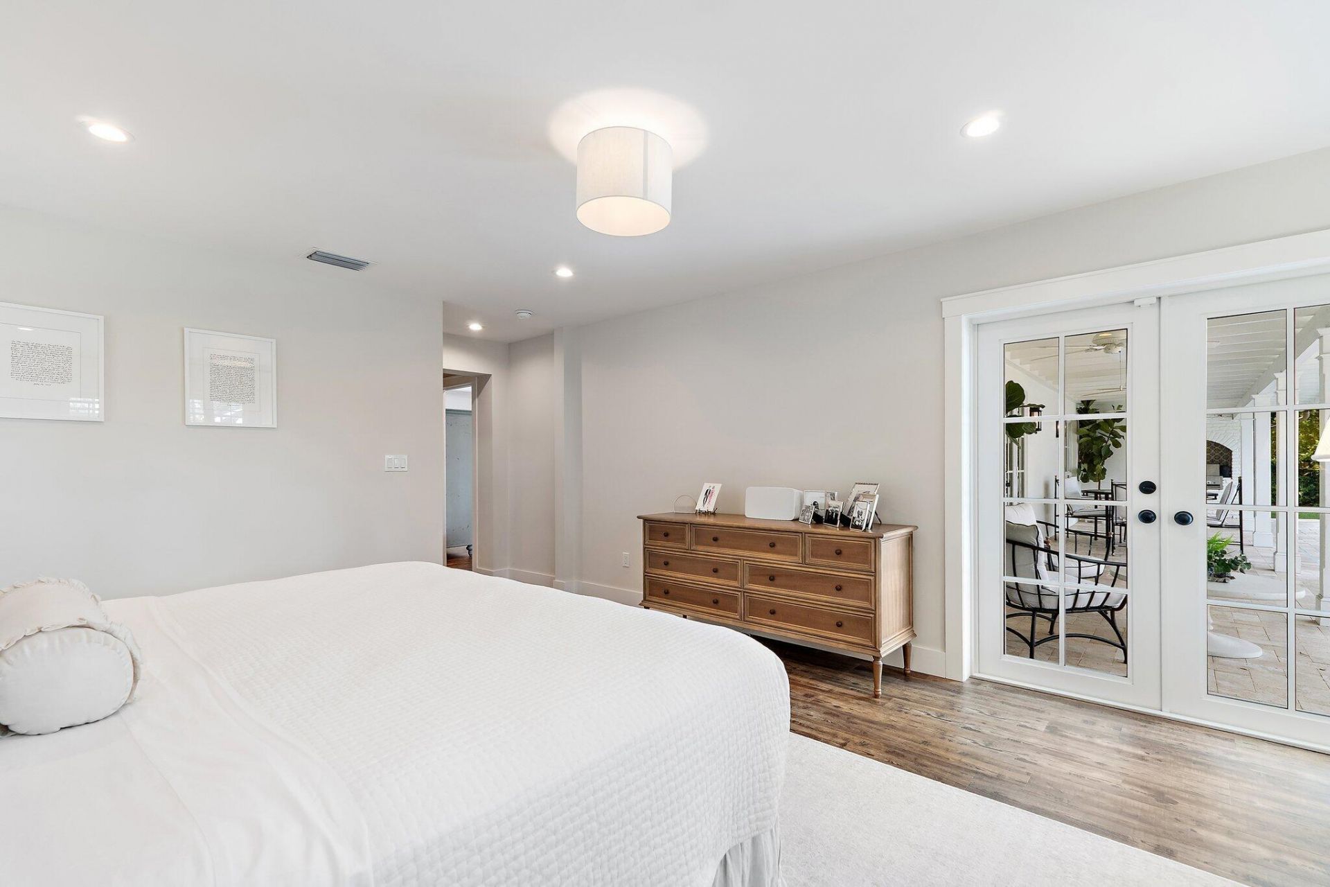 824 Country Club Drive, North Palm Beach, FL 33408 Photo