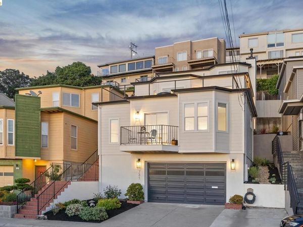 731 Gateview Ave, Albany, CA 94706