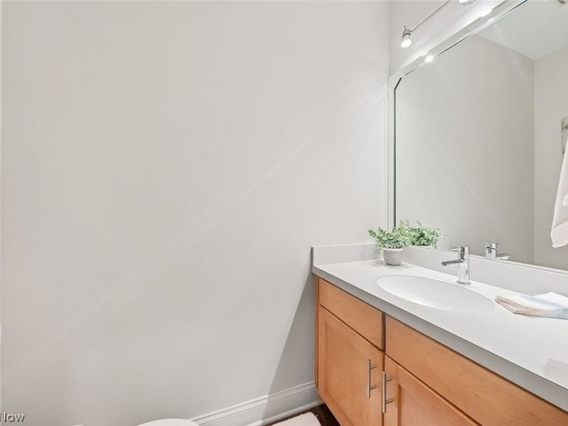 1411 Rosewood Avenue, Unit R-208, Lakewood, OH 44107 Photo 14