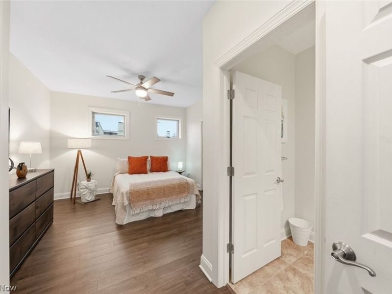 1411 Rosewood Avenue, Unit R-208, Lakewood, OH 44107 Photo 16