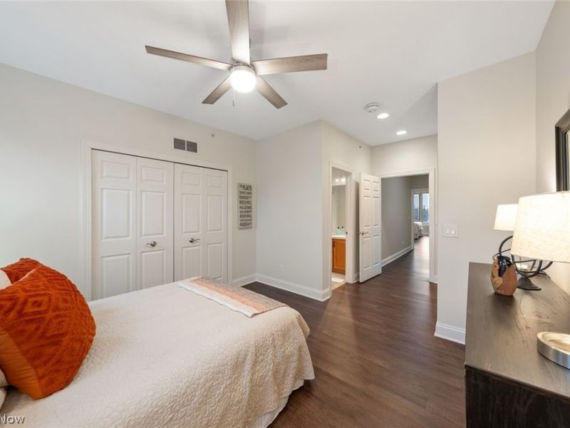 1411 Rosewood Avenue, Unit R-208, Lakewood, OH 44107 Photo 20