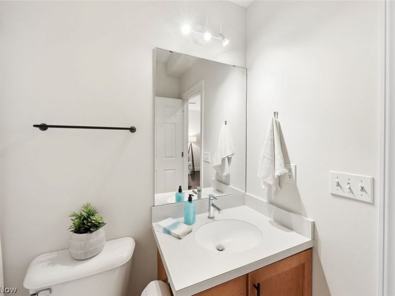 1411 Rosewood Avenue, Unit R-208, Lakewood, OH 44107 Photo 22