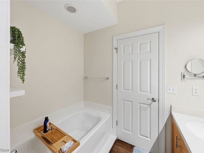 1411 Rosewood Avenue, Unit R-208, Lakewood, OH 44107 Photo 29