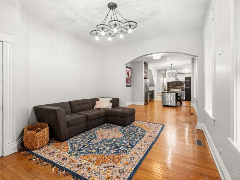 514 Liberty Hill, Cincinnati, OH 45202 Photo 10