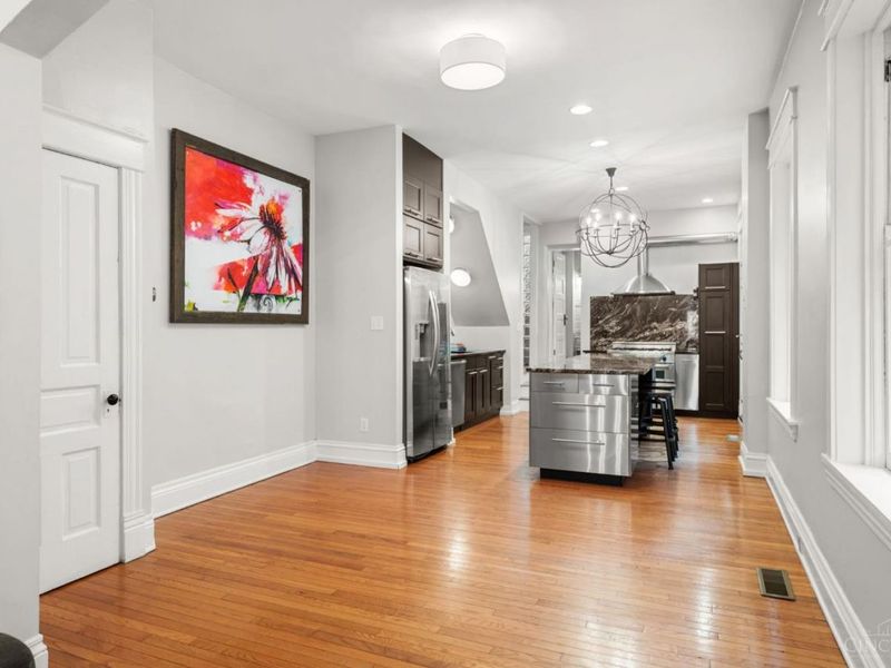 514 Liberty Hill, Cincinnati, OH 45202 Photo 11