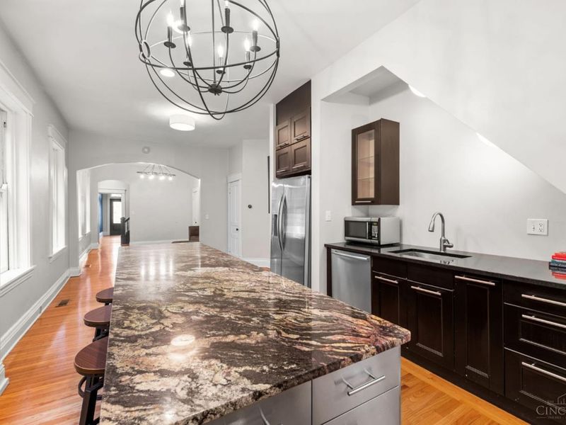 514 Liberty Hill, Cincinnati, OH 45202 Photo 17