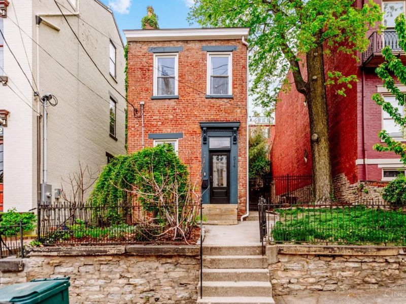 514 Liberty Hill, Cincinnati, OH 45202 Photo 4