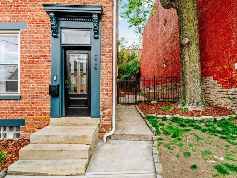 514 Liberty Hill, Cincinnati, OH 45202 Photo 5