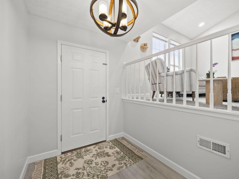 6818 Bennell Drive, Reynoldsburg, OH 43068 Photo 3